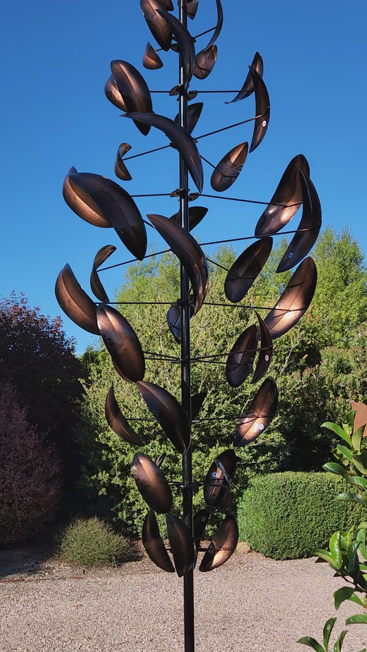 Bronze Wing Tree Spinner